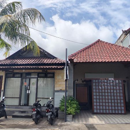 Ega S Hostel Batununggul Luaran gambar